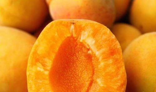 春天免疫力差，堅持吃的食物，嫩膚排毒，活血益氣，吃了更年輕