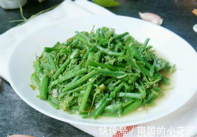 强身健体|人到中年想长寿，要坚持吃的食物，排毒消脂，增强体质，抗衰老