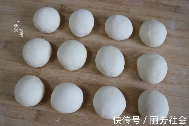 黄豆酱|做包子,调馅是关键,多加这一步,包子更香更软更好吃