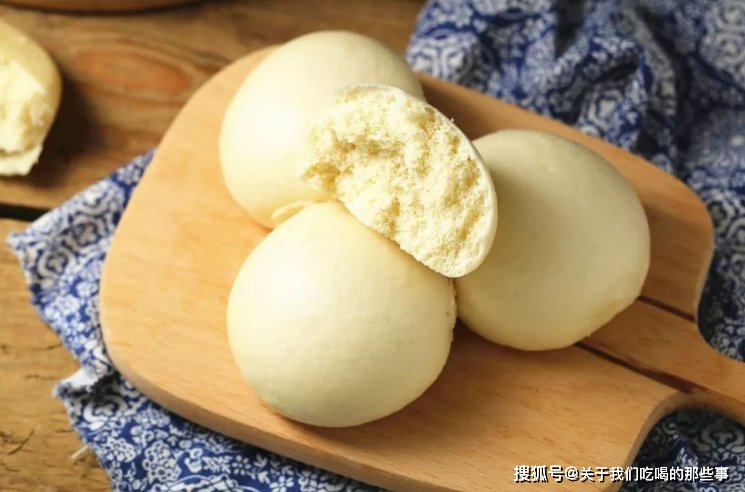 无论包子还是馒头，最忌直接放冰箱，学会这个方法，放1年也好吃