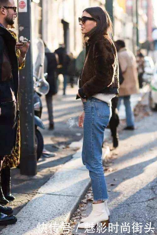 马蹄|秋冬鞋子主打单品,靴子是拔头筹的应该没问题,今冬“马蹄靴”替换“马丁靴”