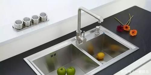 实用|等我买房了,厨房坚决不装台下盆学学聪明人这装法,高级又实用