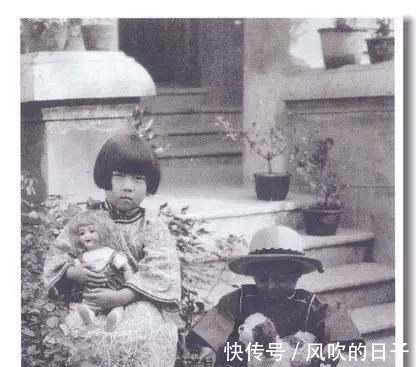 女儿&女儿断绝关系,母亲哭着拒绝,逝世前想见她一面,她只寄去一百元