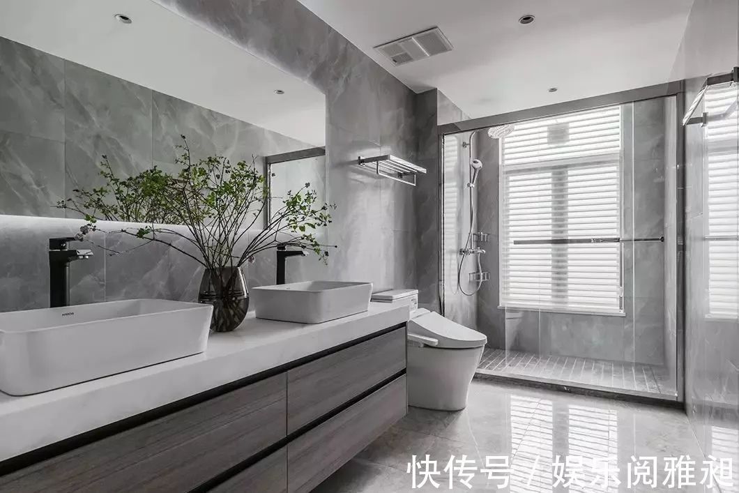 现代|262㎡现代简约大平层,简洁纯粹的空间,生活从容自然