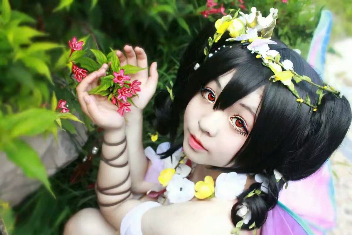 花妖觉醒妮可cosplay 好想飞起来呦，可我飞不起来