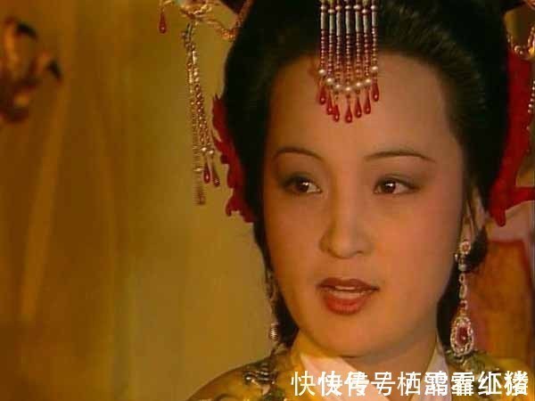 雍正$贾元春这样聪明,在宫里究竟犯了什么错?她为何会失宠?