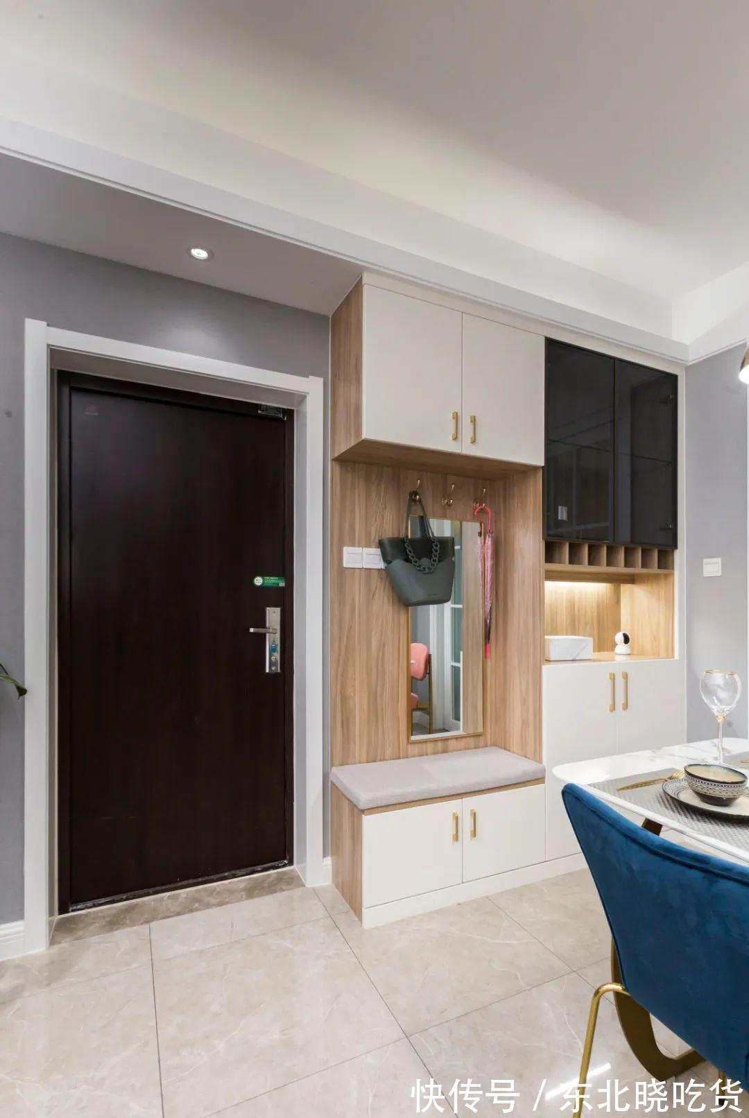 玄关|家里进门一地鞋,又丑又乱?玄关试试这么装,简单又实用!