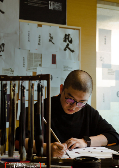 军师联盟|《我不是药神》字体设计师尚巍车祸去世,去世前三天还与网友互动