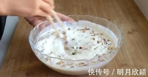 馒头|我家面粉从不蒸馒头,这样做比包子油条还简单,一次做8个,真香