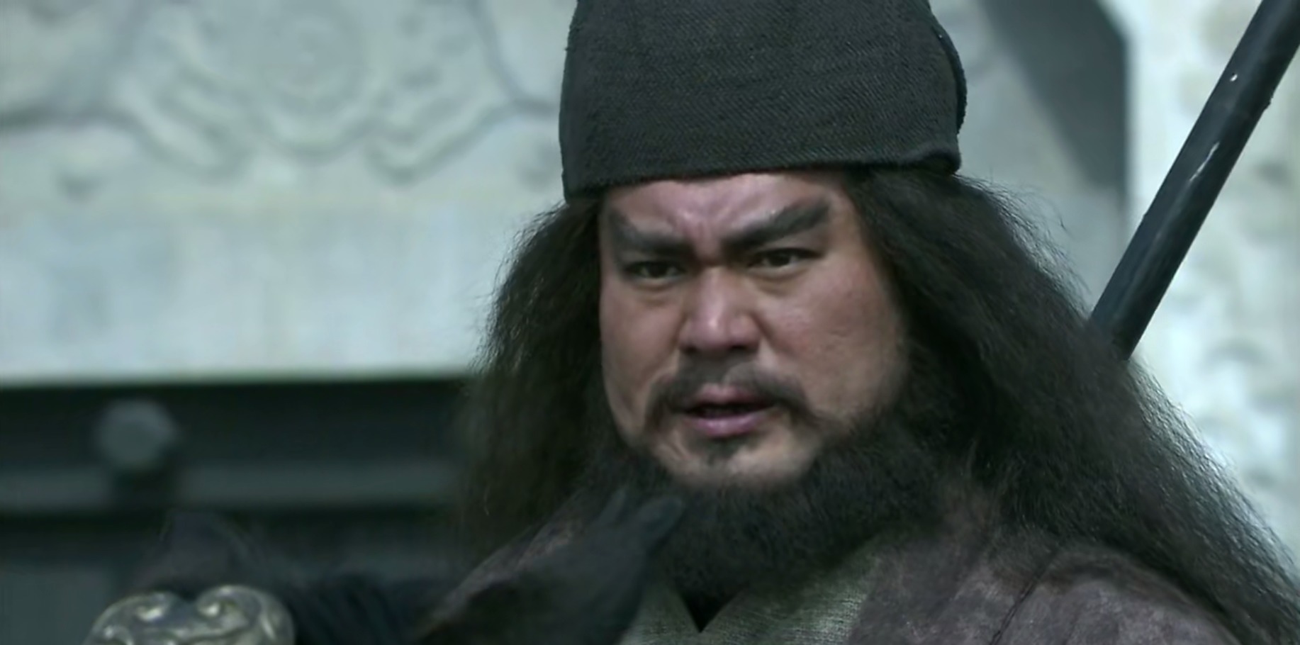 追杀|三国演义05曹操追杀董卓,但是吕布却很难对付,曹操怎么办