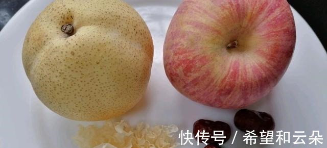 甜汤|干燥咳嗽就来喝这个，加上苹果效果更加好，简单好制作！