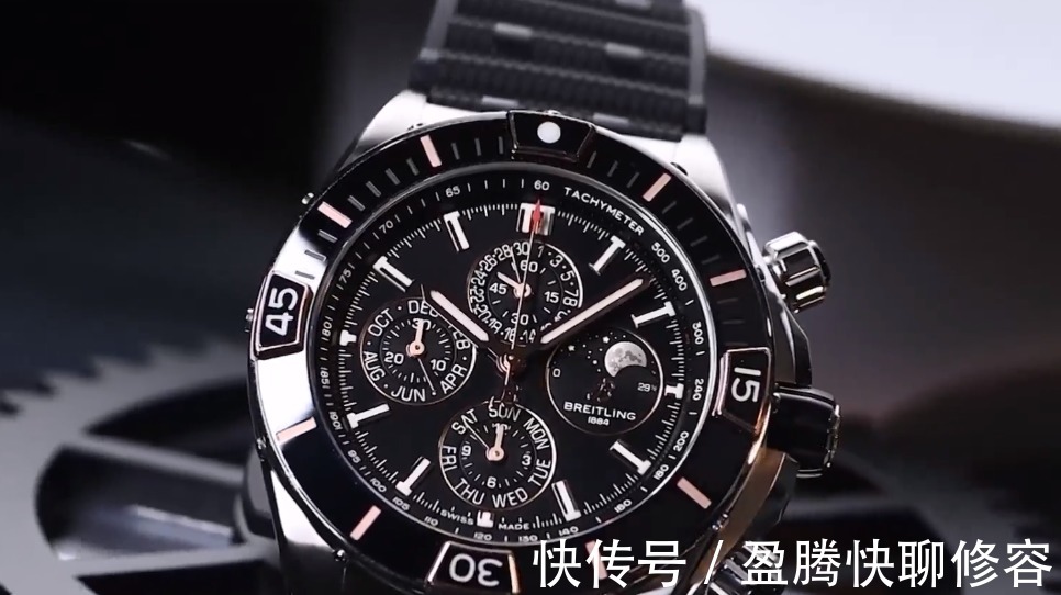 百年灵|和这款百年灵四年历黑金相比,劳力士熊猫迪还是大家第一选择吗?