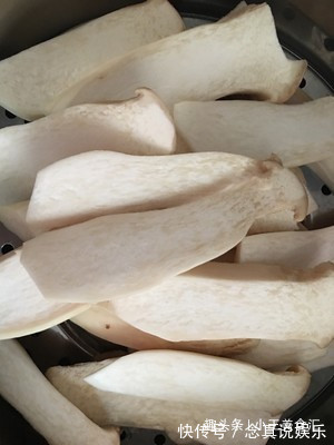 爱吃杏鲍菇一定要收藏,学会这个做法,比鲍鱼还要好吃,太馋了