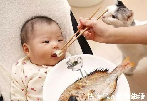 yoyo|婴幼儿什么时候长牙?这5个“信号”告诉妈妈:我长牙了