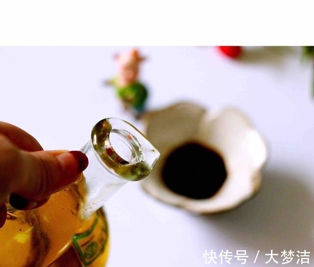 不老女神|女神的“冻龄秘诀”，1周吃3次，养出平滑“牛奶肌”，越吃越年轻