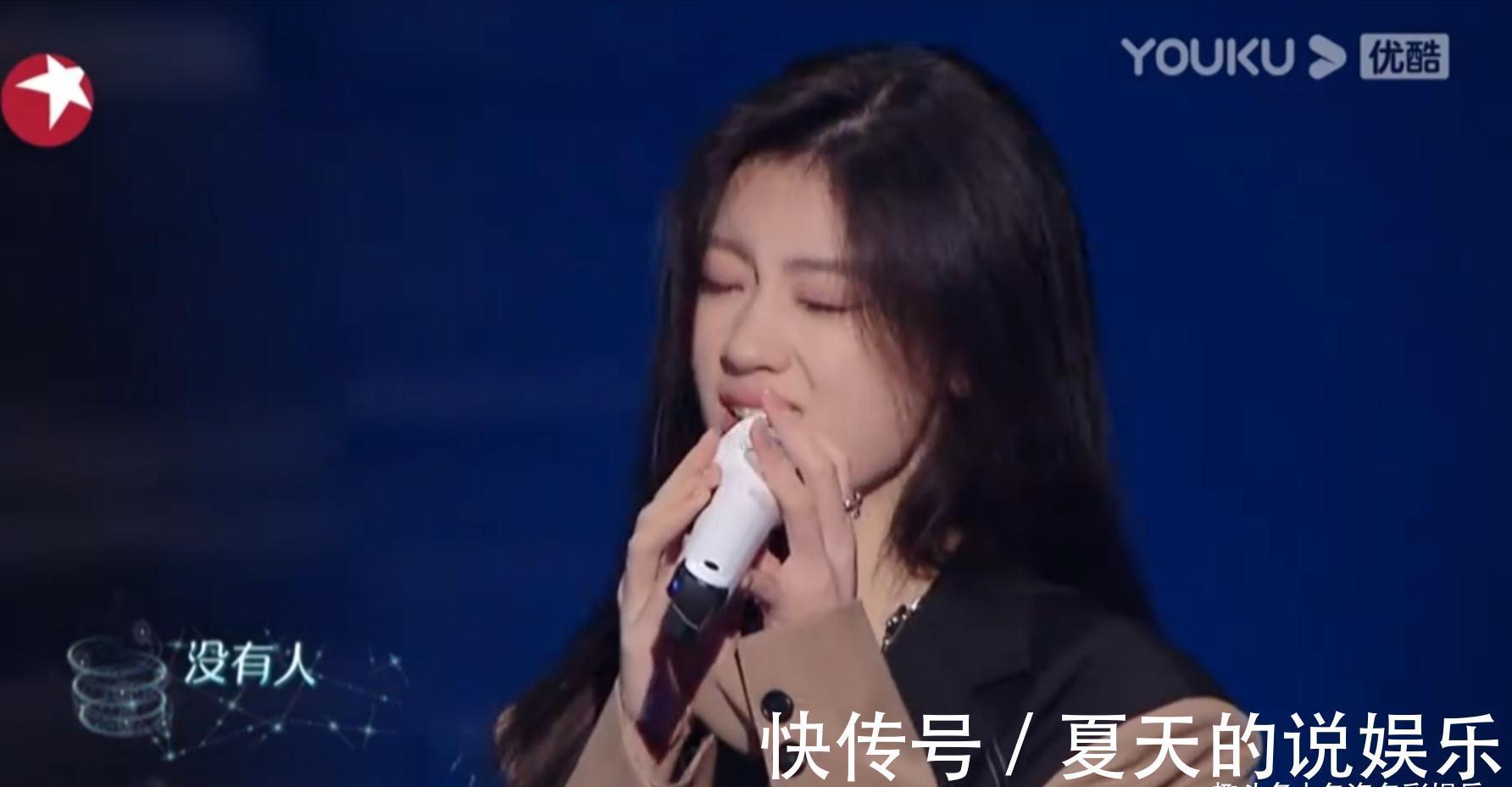 《我们的歌》B组无法与A组相比,单依纯表现平平,周笔畅装老