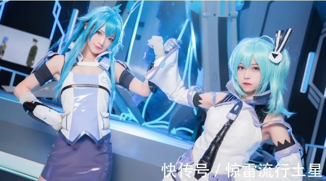 2233娘|98亿天价手办走入现实,2233娘到达现场,粉丝看这Cos可就不困了