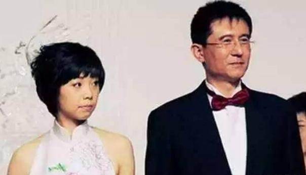 张怡宁|退役时身价千万张怡宁,为何嫁给48岁老头生完孩子后她道出原因