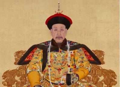  清朝|乾隆皇帝“真容”，被意大利画家偷偷画下，和人们想的有很大差距
