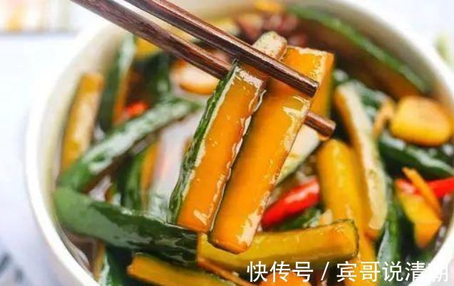 红辣椒|腌黄瓜,第一步不要加盐,教您正确做法,黄瓜脆爽又入味,味道正