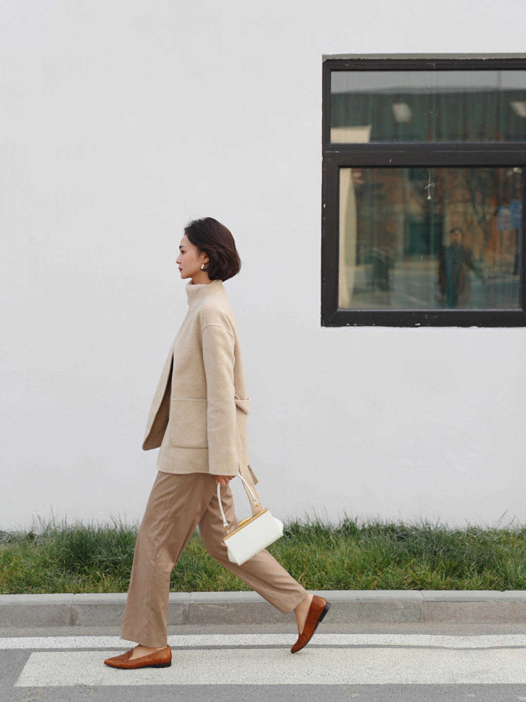 搭配 短款大衣精致的搭法,带你成为秋末冬初的美人儿