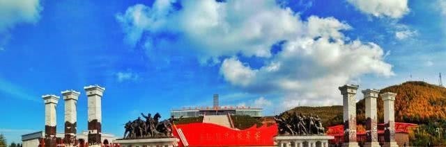 穿过|红军长征时穿过的大草地，现在变成什么样真实场景赏心悦目