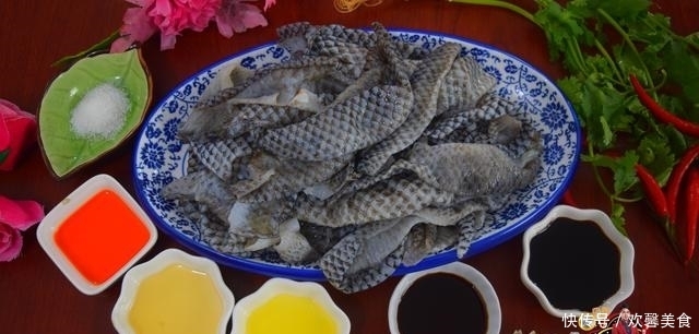 鱼皮|凉拌鱼皮最好吃的做法，简单美味又下饭，看看你喜欢吃不？