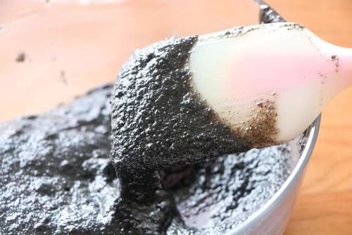 自制黑芝麻汤圆，流心馅料，比买的还要好吃，元宵节做给家人吃！