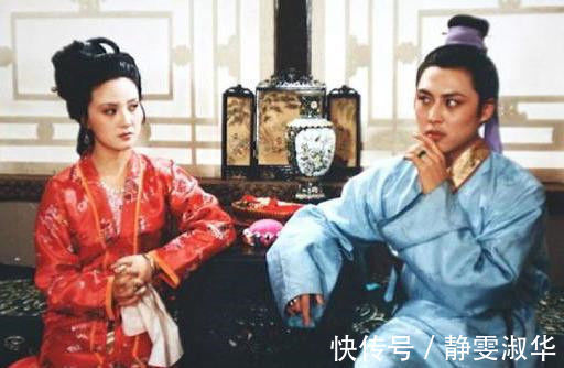 王熙凤|贾母特意给宝钗过生日,这背后的原因,黛玉不理解,王熙凤秒懂