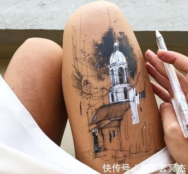 兰达·哈达丁|性感女画家在大腿上作画,引无数宅男疯狂膜拜