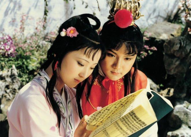 娇杏#“这个妹妹我曾见过”,《红楼梦》说这话的除贾宝玉,还有一人