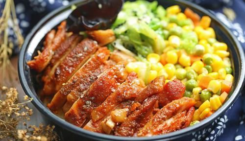 汁水|鸡腿儿的5种做法,每一种都肉质鲜嫩,汁水丰富,好吃还好做