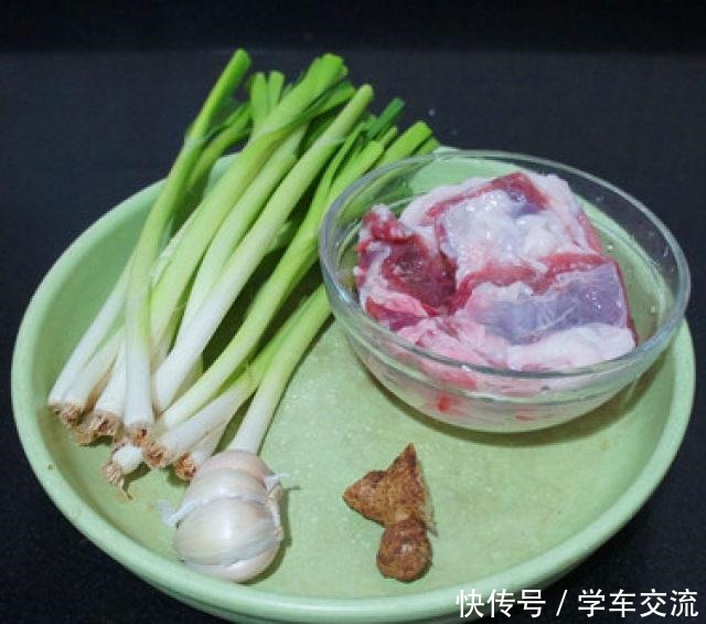 回锅肉,肥而不腻,特别下饭,步骤详细,值得收藏