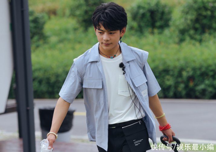 一季|龚俊离开《中餐厅5》，节目收视更堪忧，这一季不火与3点很有关系