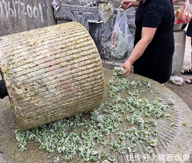 城里人|这道农村独有的美食，城里人都很难吃到，才卖8块钱一斤