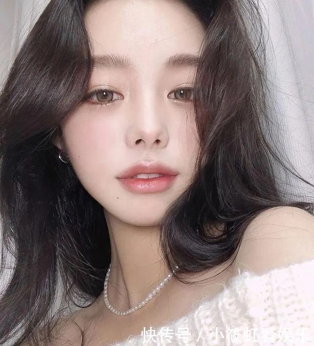 普通长相的女生,这2个发型别剪