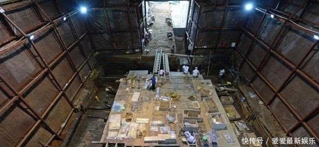 盗墓贼|最幸运的古墓:盗墓贼挖15米放弃,却没想到离10吨宝物只差5厘米