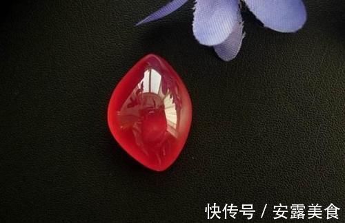 菱锰矿#爱情之石——红纹石,外观粉嫩漂亮,简直爱极了