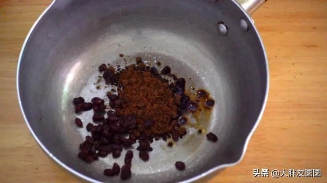 牛奶水麻薯,5分钟就能搞定的甜水美食,无烤箱,滑溜溜,绝了