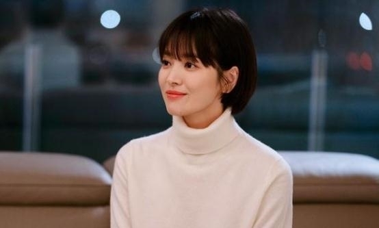 头发|一入“短发”深似海,被乔妹短发撩到了,高级又减龄,嫩回18岁