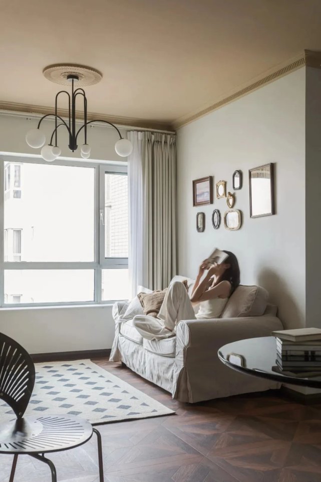 卫生间|57㎡复古法式风,玄关柜设计,改变入户正对卫生间,干区直接放外面