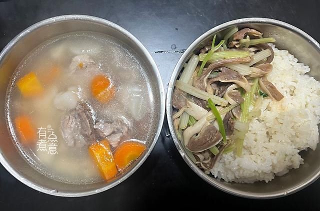 晒晒我每天的上班午餐,同事嘲笑寒酸没食欲,带饭上班很丢人吗?