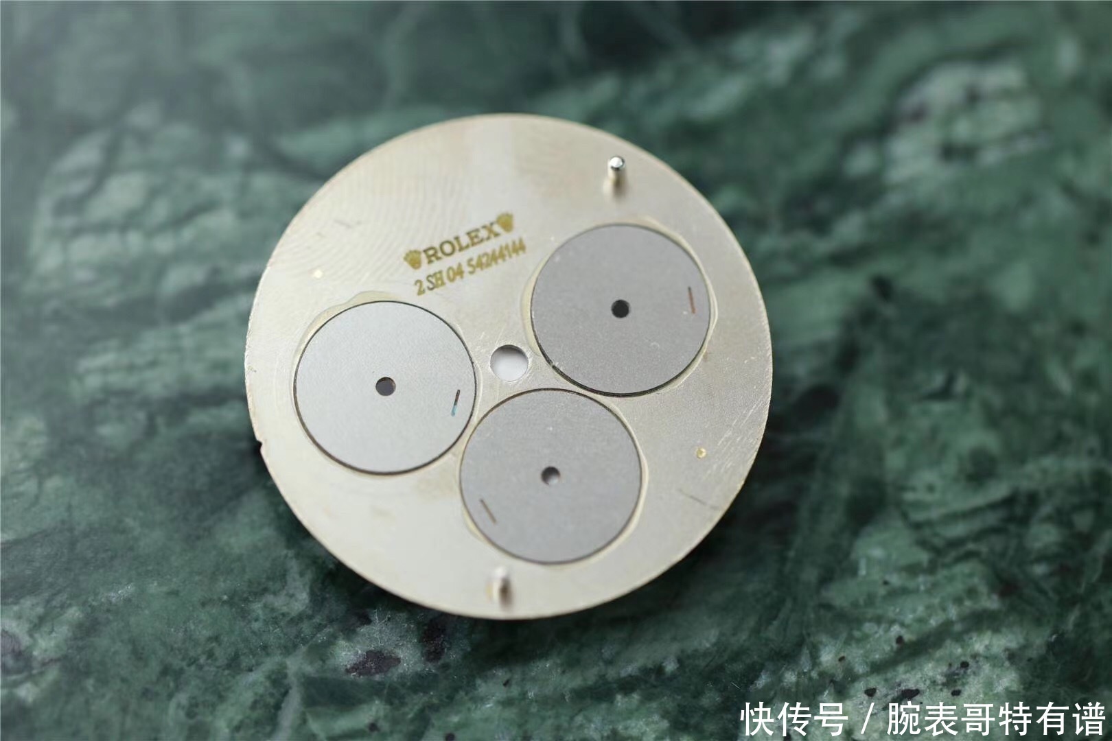 把天外之物戴在腕间？N劳力士迪通拿陨石盘腕表越看越有韵味