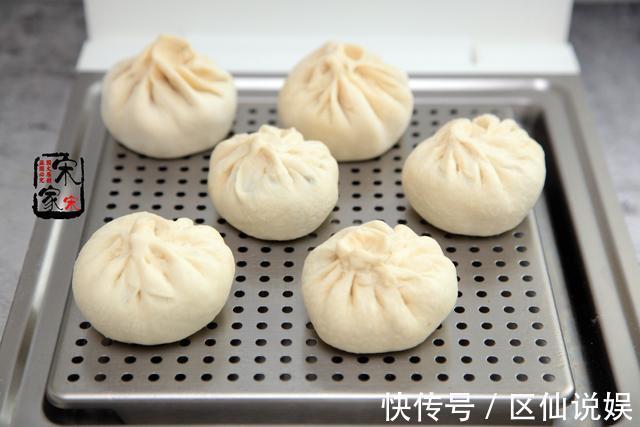 这菜浑身是宝,可惜很多人当草,包包子比荠菜还鲜,现在吃正当季