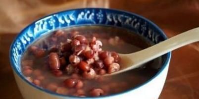 脾胃|红豆和此物一起煮，便秘跑了，气血足了，雀斑少了，胃越来越健康