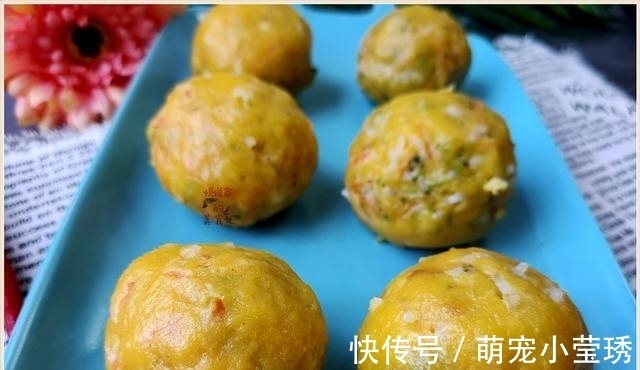 菜团子|家有面粉一定要学会这吃法，营养高热量低，10分钟就上桌，特简单