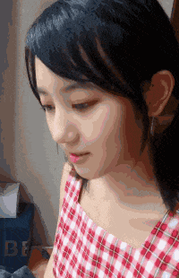 |搞笑动图:妹子,你这是相亲成功了吗?