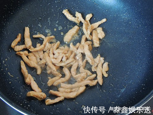 不粘锅|肉丝这样炒,软嫩爽滑超入味,不老不柴不粘锅,窍门教给你