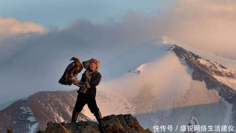  俗语|俗语“钓鱼穷三年，玩鸟毁一生”，其实下句才是精华，道尽古人的处世智慧