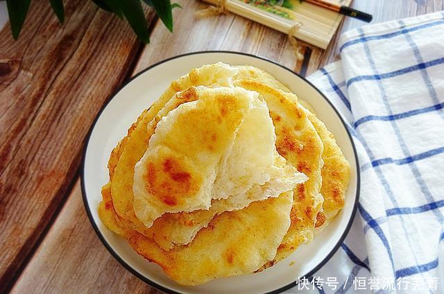 面粉|随手做个饼,暄软多层鼓大泡,好吃到爆棚,做对这一步,你也行